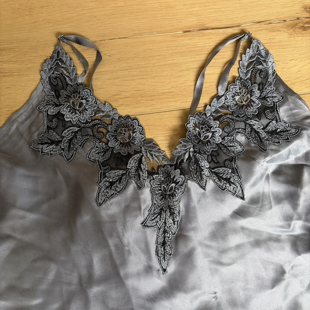 100% Silk Women's Camisole & Shorts Pajama Set Silky Silk Lace Size Medium